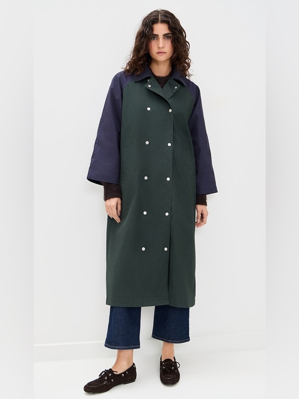 The Tiny Big Sister Color Blocked Trench Coat in Bottle Green Size US S/M